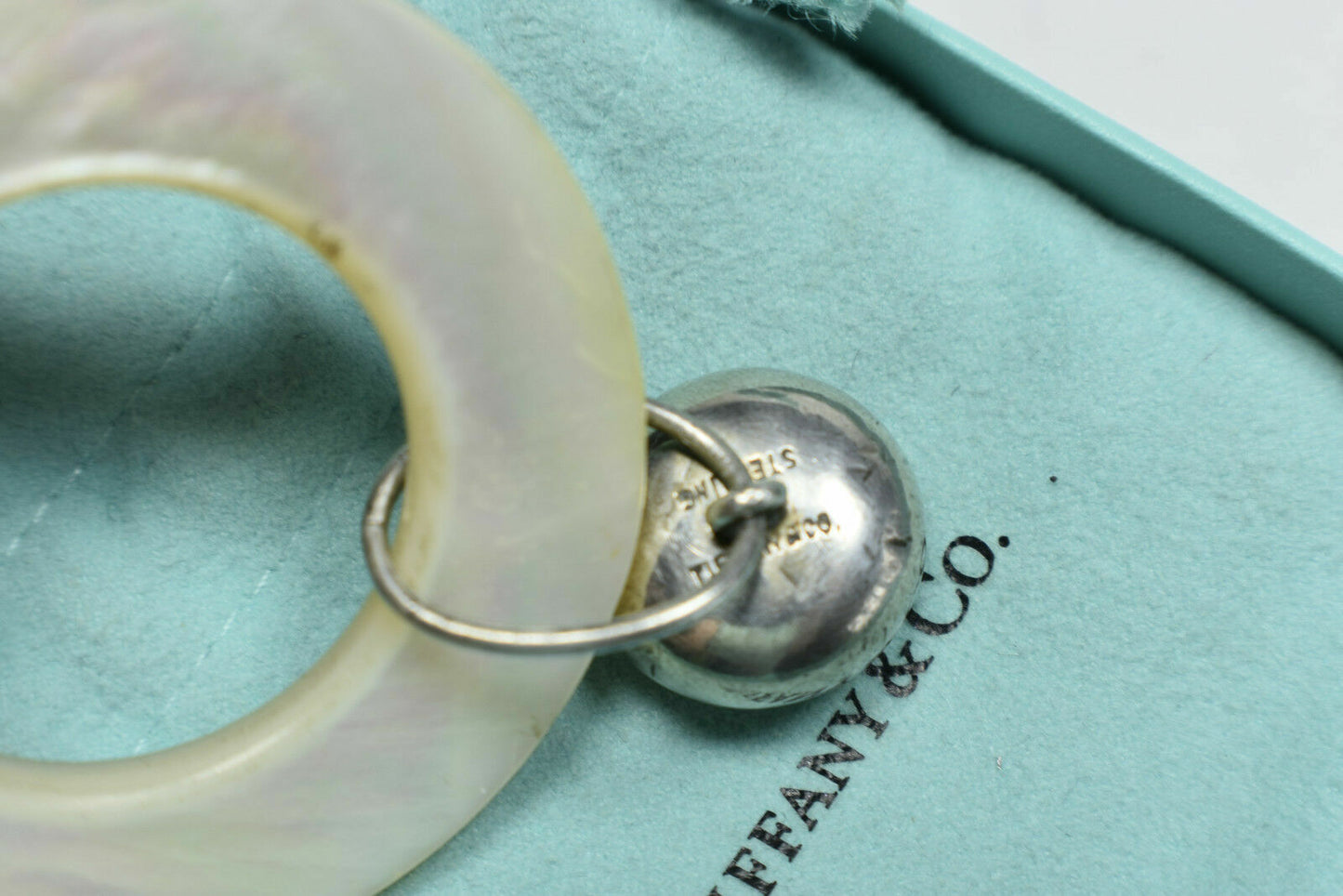 Tiffany & Co Mother of Pearl Sterling Silver Teething Ring Rattle Rare, Pouch