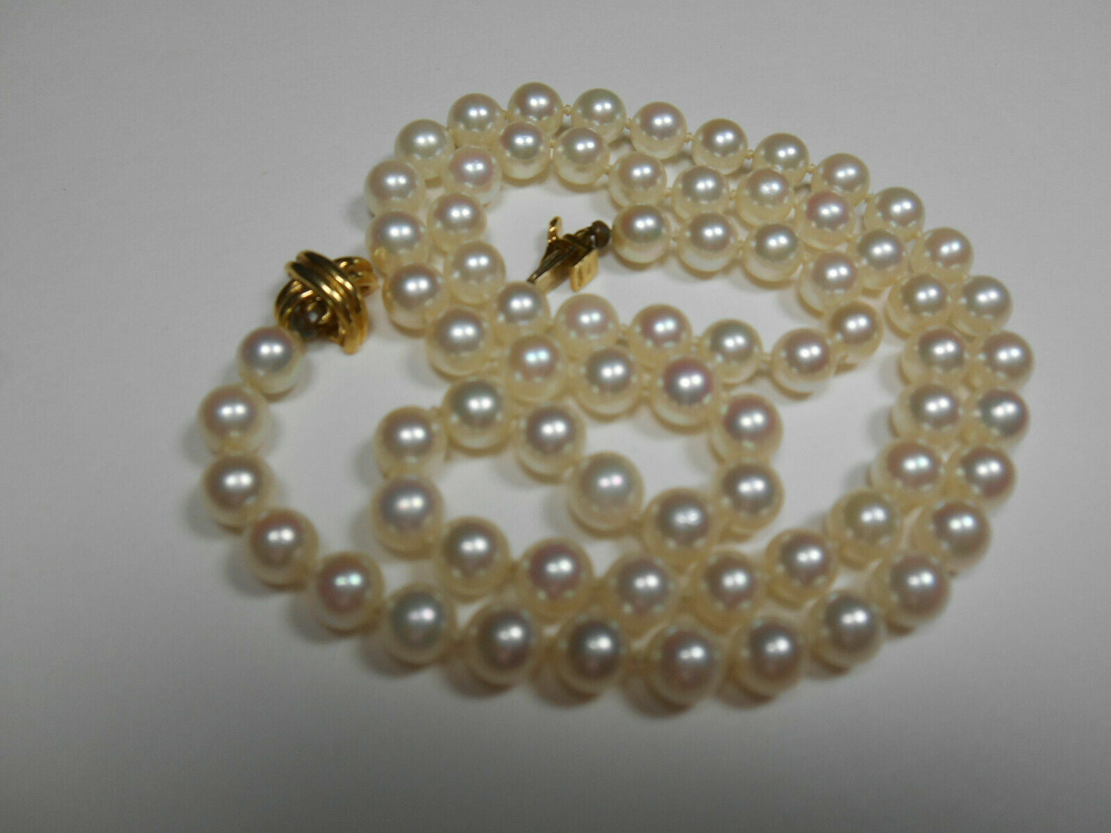 Tiffany & Co 18K Gold 5.5-6mm White Akoya Pearl Signature X 18" Necklace