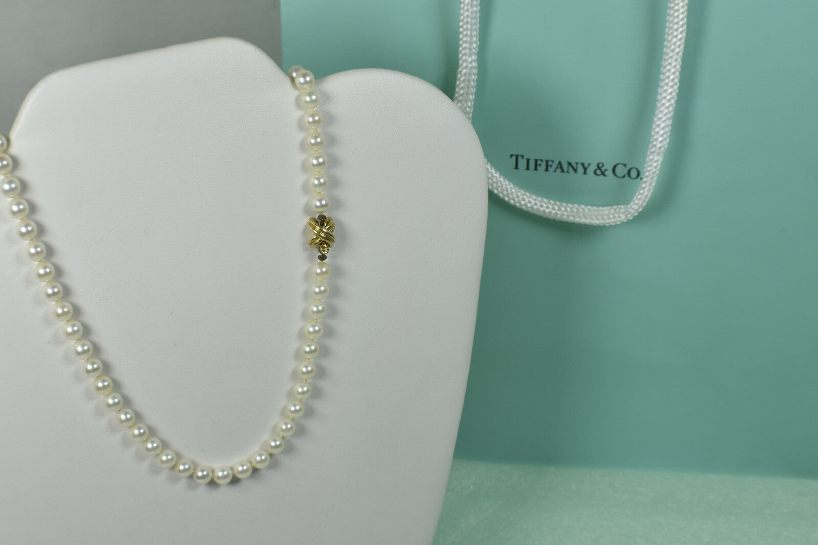 Tiffany & Co Akoya Pearl 18" Necklace 18K Yellow Gold Signature X & Gift Case