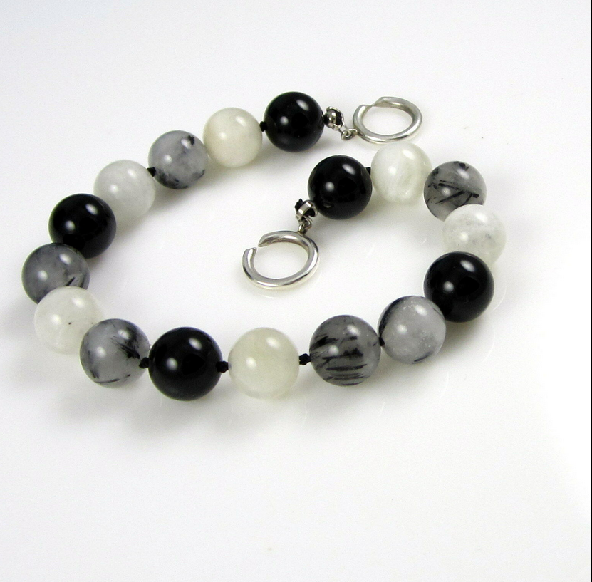 Tiffany & Co Paloma Picasso Rare Moonstone Quartz Onyx Bead Necklace