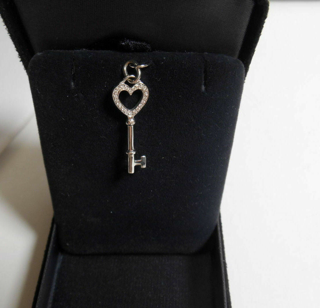 Tiffany & Co Gold Open Heart Key Pendant Diamond 18K, 4 Necklace, Boxed