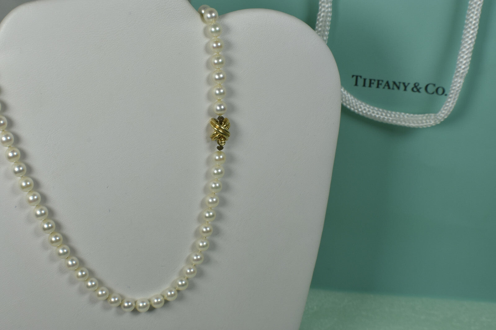 Tiffany & Co Akoya Pearl 18" Necklace 18K Yellow Gold Signature X & Gift Case