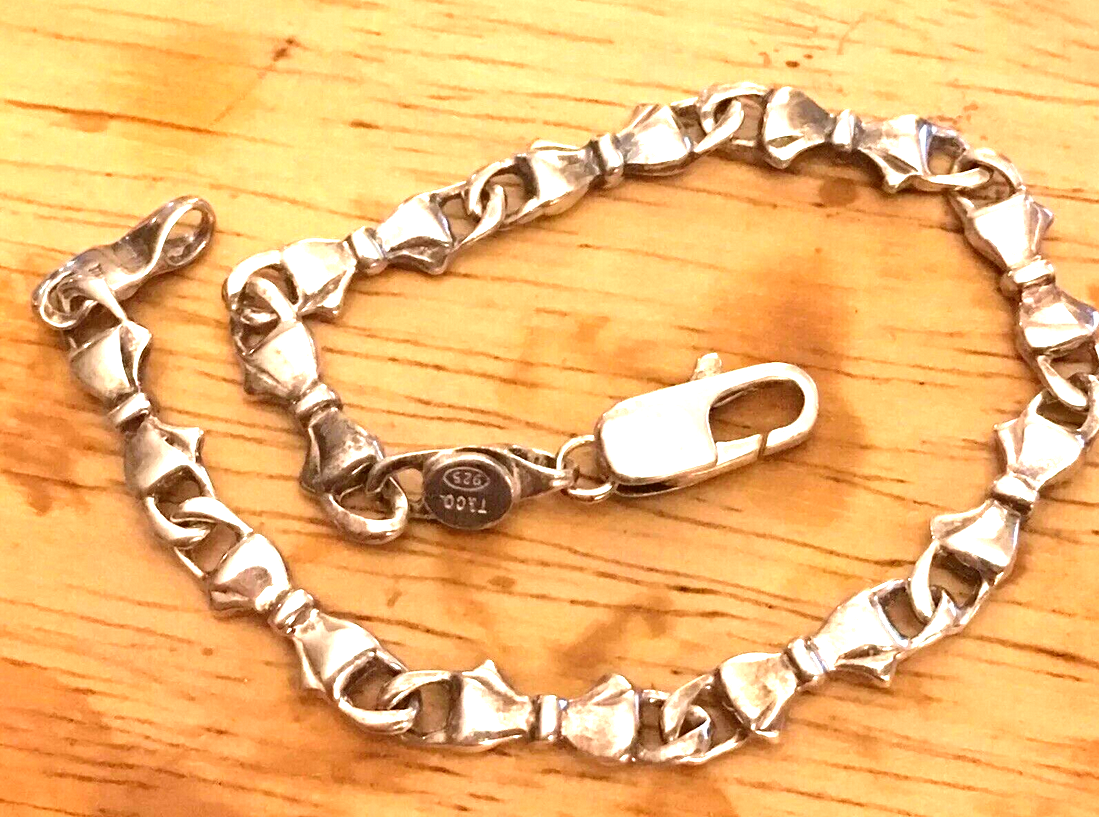 Rare TIFFANY & Co Continuous Bows Bracelet Sterling Silver, Vintage