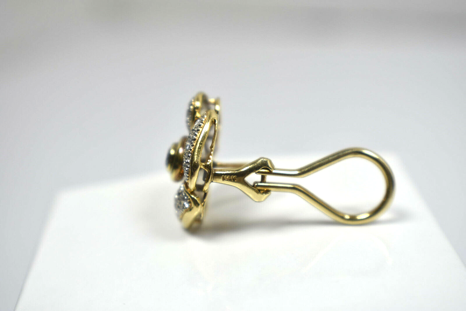 1 ct Pave' Diamond FG-VS1 14K Gold Flower Earrings Omega, 9 Grams Gold, Designer
